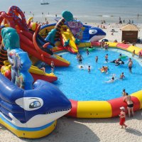 Надуваеми водни пързалки и басейни/ Inflatable water slides and pools, снимка 2 - Басейни и аксесоари - 39624522