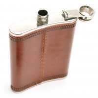 Нов подаръчен комплект: фласка за алкохол с дозатор и запалка, снимка 5 - Подаръци за мъже - 38148219