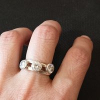 Масивен сребърен пръстен с 3 циркона, снимка 7 - Пръстени - 35623676