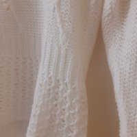 Бял плетен пуловер , снимка 4 - Блузи с дълъг ръкав и пуловери - 32027082