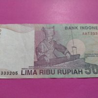 Банкнота Индонезия-16000, снимка 1 - Нумизматика и бонистика - 30605007