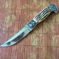 Руски ловен нож-  инкрустирани метални гардове - Алигатор стал 65х13, снимка 1 - Ножове - 34008571