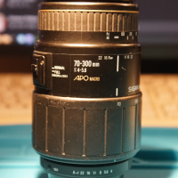 ретро обектив Sigma APO 70-300 Pentax PK mount manual focus, снимка 1 - Обективи и филтри - 44738520