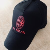 Футболна шапка на Милан!Фен шапка на AC Milan!, снимка 1 - Футбол - 30182115