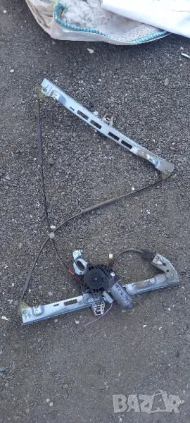 Стъклоповдигач за Peugeot 206, снимка 1