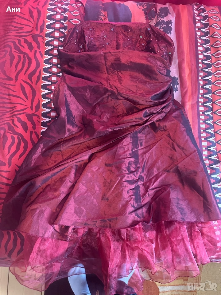 Червена рокля за свадба, снимка 1