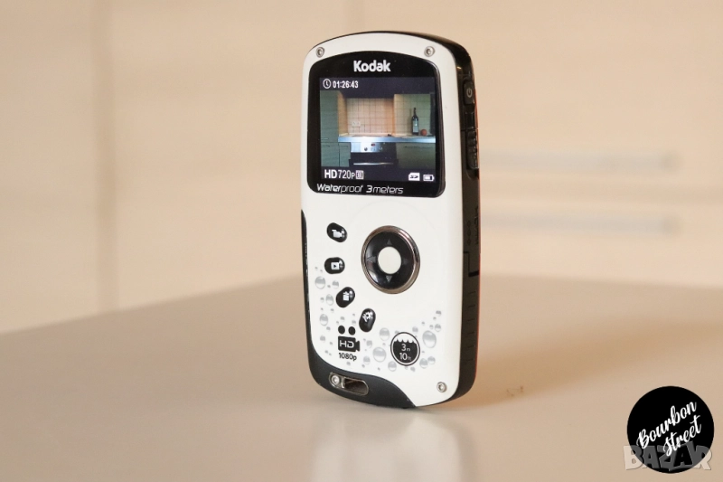 Kodak Playsport ZX3 - 1080p f/2.8 Екшън Камера + Подарък 8GB Eye-Fi карта, снимка 1