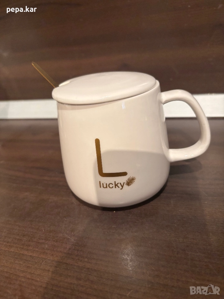 Чаша за чай и кафе ,порцелан ,с лъжичка и капаче, снимка 1