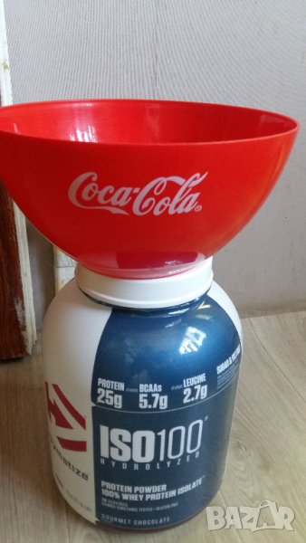 ПЛАСТМАСОВА КУПА НА КОКА-КОЛА, снимка 1