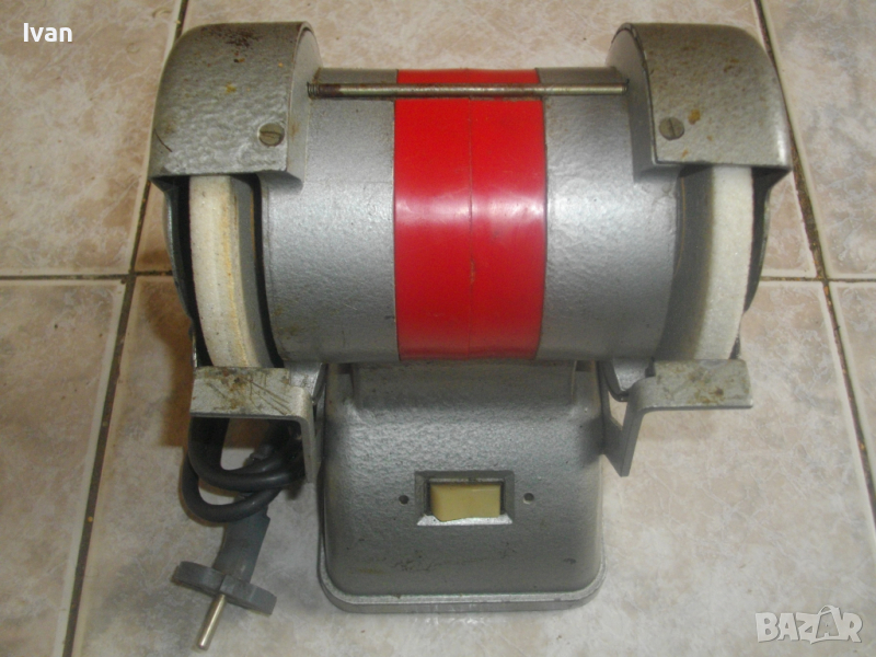 СССР Руски Профи Точиларски Обущарски ШМИРГЕЛ 90 Вата-2100 Об/мин-ф100мм-Почти Нов-ОТЛИЧЕН, снимка 1