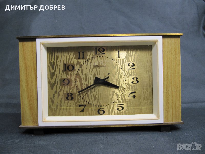 СТАР РЕТРО СОЦ СССР НАСТОЛЕН МЕХАНИЧЕН СЕДМИЧЕН ЧАСОВНИК МОЛНИЯ, снимка 1