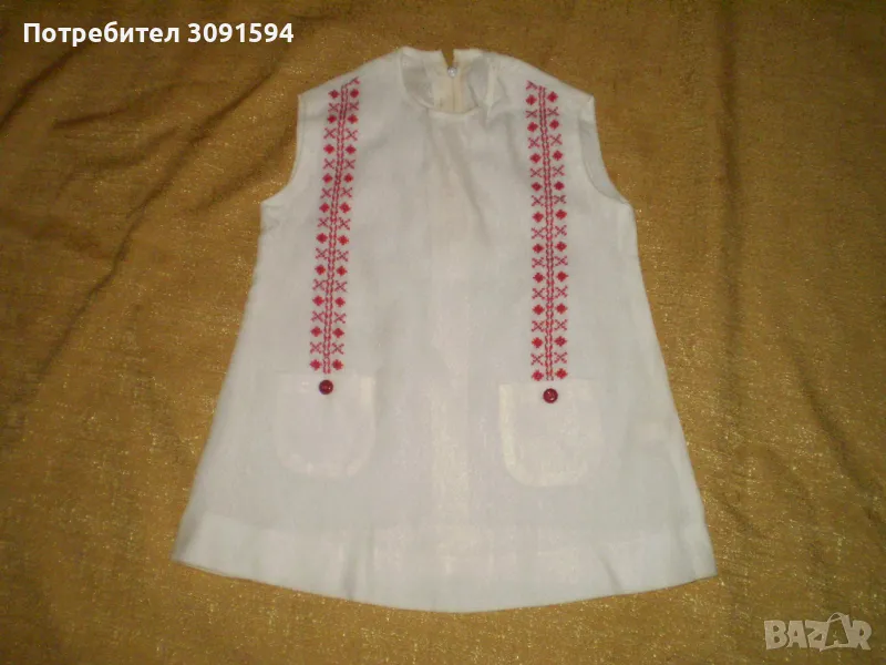 Ретро ръчно бродирано детска рокля червена бродерия, снимка 1