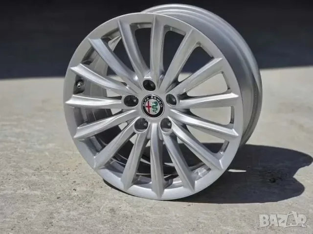 Джанти Alfa Romeo Giulia 156