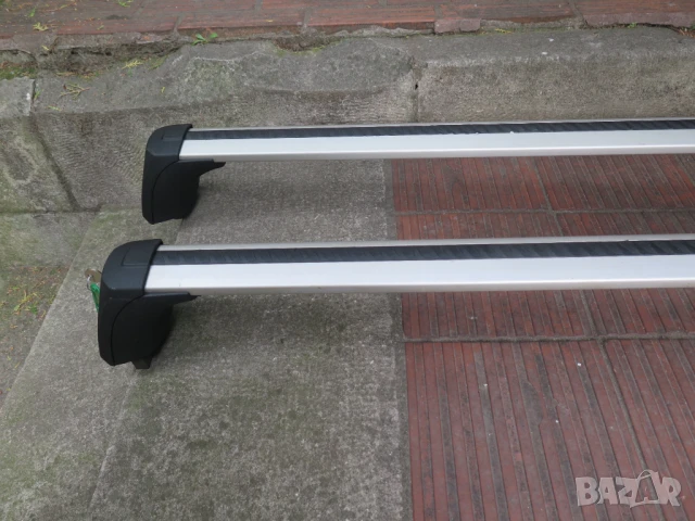 TOYOTA RAV4 след 2017,Оригинални напречни греди,thule, снимка 3 - Аксесоари и консумативи - 50828051