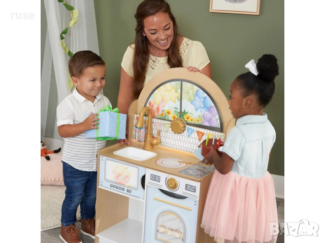 НОВИ! Дървена детска кухня с аксесоари KidKraft, снимка 5 - Играчки за стая - 53967107