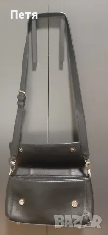 Чанти Guess, снимка 4 - Чанти - 49673815