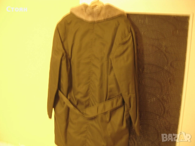 НОВА Шуба , масленозелена , с подплата Овча кожа , № 60, снимка 2 - Палта - 52508479