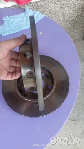 Предни дискове Mercedes 190, снимка 2 - Части - 50916170