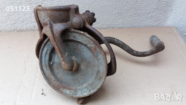 стара работеща машинка за ронене на царевица - маркировка соц. , снимка 7 - Антикварни и старинни предмети - 31051689