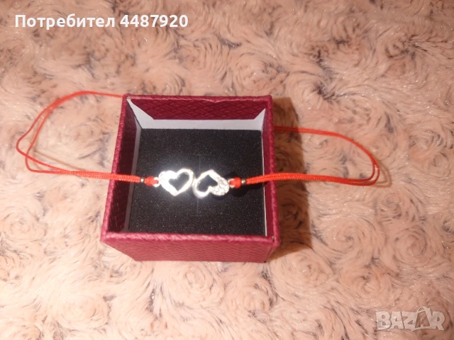 Нова гривна, червено конче с две сърца, снимка 2 - Колиета, медальони, синджири - 50760301