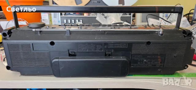 Японски касетофон Sanyo mw747k, снимка 5 - Радиокасетофони, транзистори - 56162928