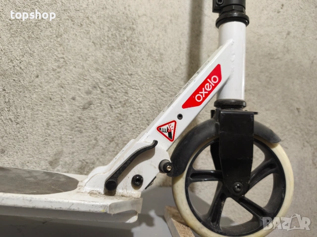 Детска тротинетка Oxelo Mid 7 в много добро състояние 100кг. Макс , снимка 3 - Детски велосипеди, триколки и коли - 54099281