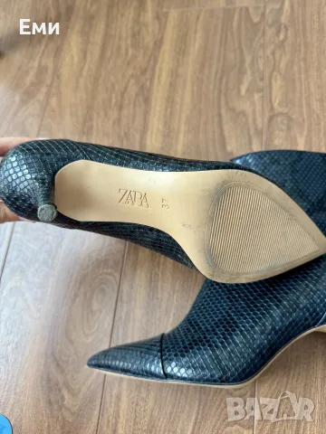 ZARA боти от змийска кожа, снимка 5 - Дамски боти - 56081117