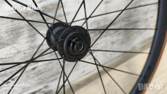 Карбонови шосейни капли Bontrager Aeolus Elite 35 Carbon Tubeless | HG, снимка 7 - Части за велосипеди - 55720796