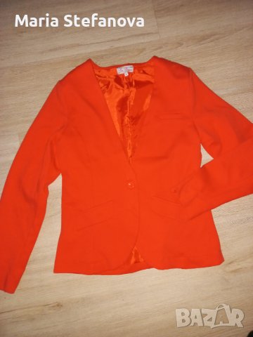 Оранжево-червено сако, снимка 1 - Сака - 36756084