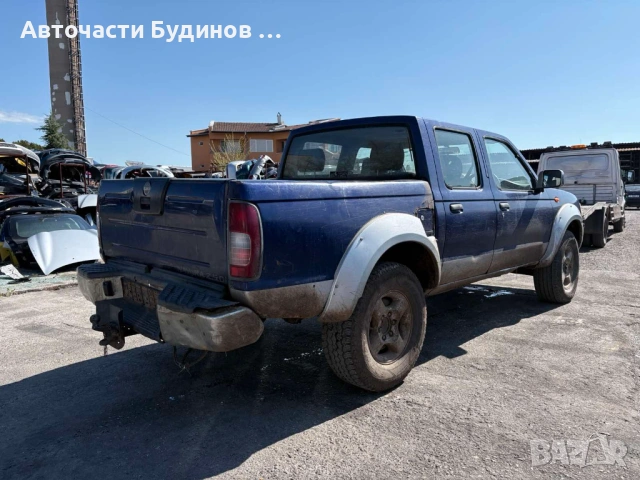 NISSAN NAVARA 2.5 TDiC 103 к.с 4x4 2002г. НА ЧАСТИ, снимка 3 - Автомобили и джипове - 54120795