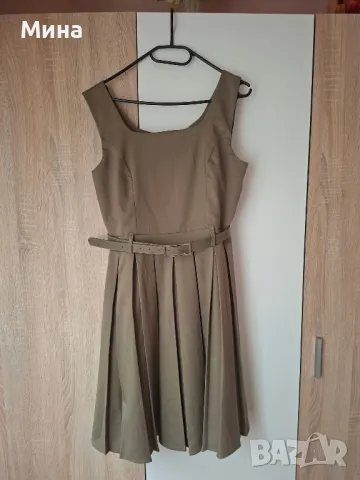 Дамска рокля с колан