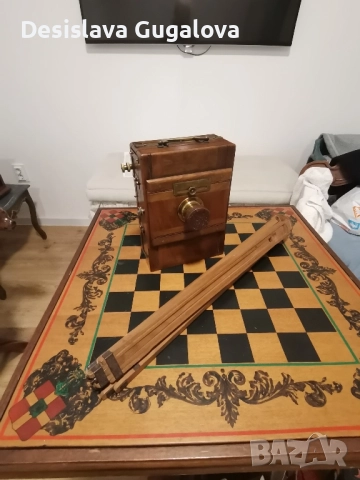 Античен дървен фотоапарат с мех, снимка 2 - Антикварни и старинни предмети - 52915002