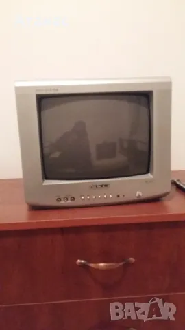 Малки телевизори и LG GOLDEN EYE II, снимка 2 - Телевизори - 47904821