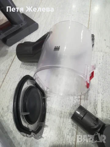 Акомулаторна прахосмукачка  DYSON -21,6/350w, снимка 8 - Прахосмукачки - 50712070