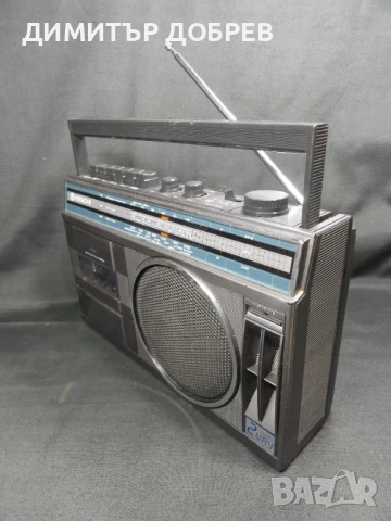 СТАР РЕТРО ТРАНЗИСТОР РАДИО КАСЕТОФОН HITACHI TRK-5381E, снимка 2 - Радиокасетофони, транзистори - 50728587