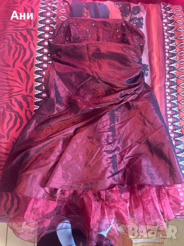 Червена рокля за свадба