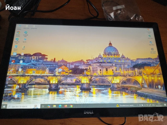 Touch screen монитор DELL S2240T, снимка 8 - Монитори - 50581457