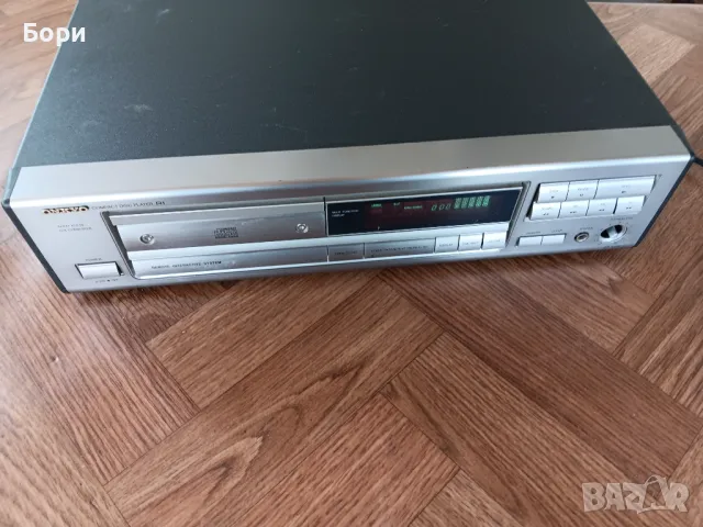 ONKYO CD Player DX 6810, снимка 8 - Плейъри, домашно кино, прожектори - 49641144