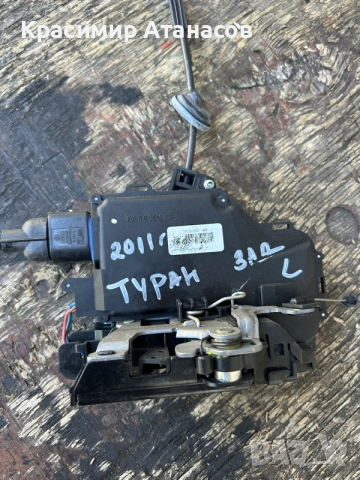 Брава врата предна лява и задна лява за Vw Туран 2010-2015г. , снимка 2 - Части - 56075262