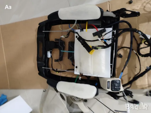 Мерцедес на части кардан  W 211 кожен салон прагове  мерцедес w211, снимка 11 - Аксесоари и консумативи - 44959975