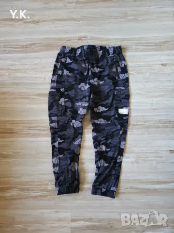 Оригинален мъжки панталон Siksilk x Steve Aoki Camo Cargo Pants, снимка 2 - Панталони - 50023495