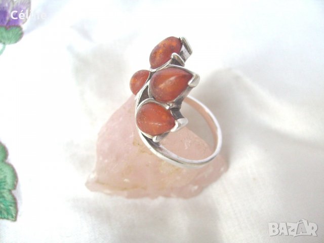 Нежен Сребърен Пръстен с Четири Кехлибари, снимка 4 - Пръстени - 31485743