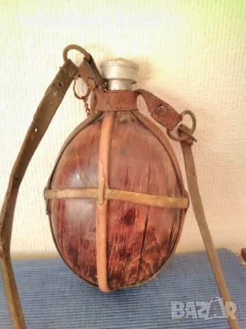 Военни стари манерки от алуминий и дърво, снимка 5 - Антикварни и старинни предмети - 36965422