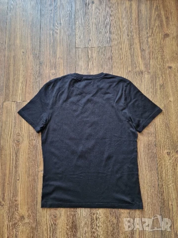 Страхотна мъжка тениска VERSUS VERSACE размер M , снимка 5 - Тениски - 51405317