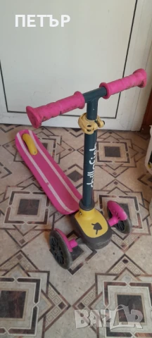 Детска Тротинетка chillafish със СВЕТЕЩИ КОЛЕЛА