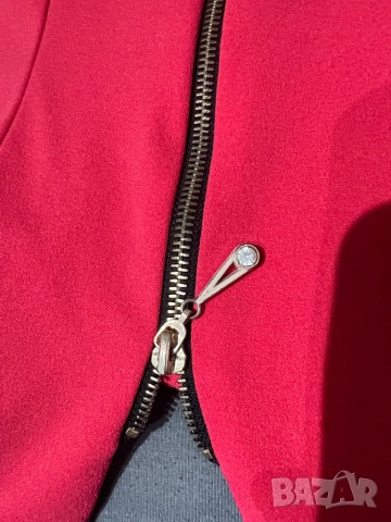 Неоново червено-розов топ с подплънки, снимка 4 - Корсети, бюстиета, топове - 54240562