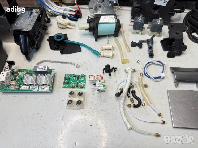 На Части - Delonghi Nespresso EN520.S Lattissima, снимка 15 - Кафемашини - 54065266