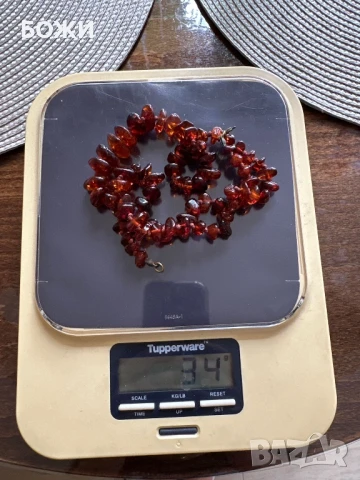 Броеница от естествен кехлибар 34 грама – 61 см, уникат!, снимка 4 - Други ценни предмети - 50991504