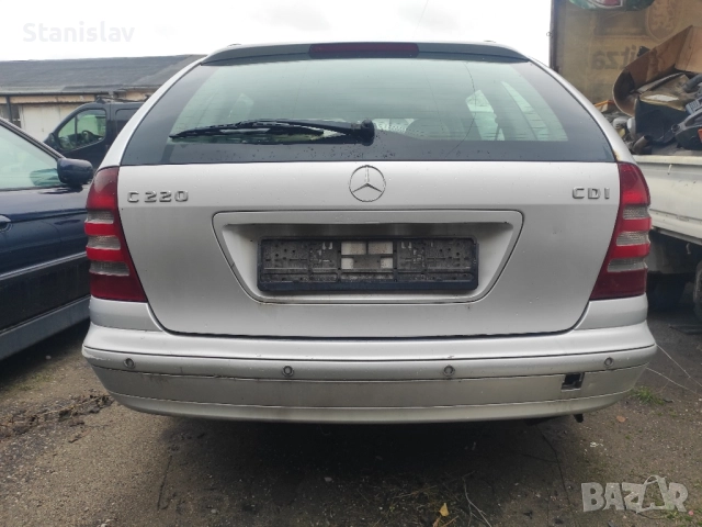 Продавам Мерцедес C220 cdi 143hp 2005г на Части, снимка 3 - Автомобили и джипове - 52373145