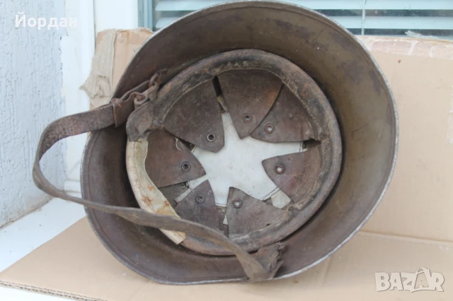 Каска за Б.А. ''М36'' , снимка 6 - Антикварни и старинни предмети - 51031557